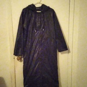 Prettyuttlething rain coat